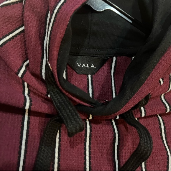 Diamond Pinstripe Sweater M - Picture 4 of 4